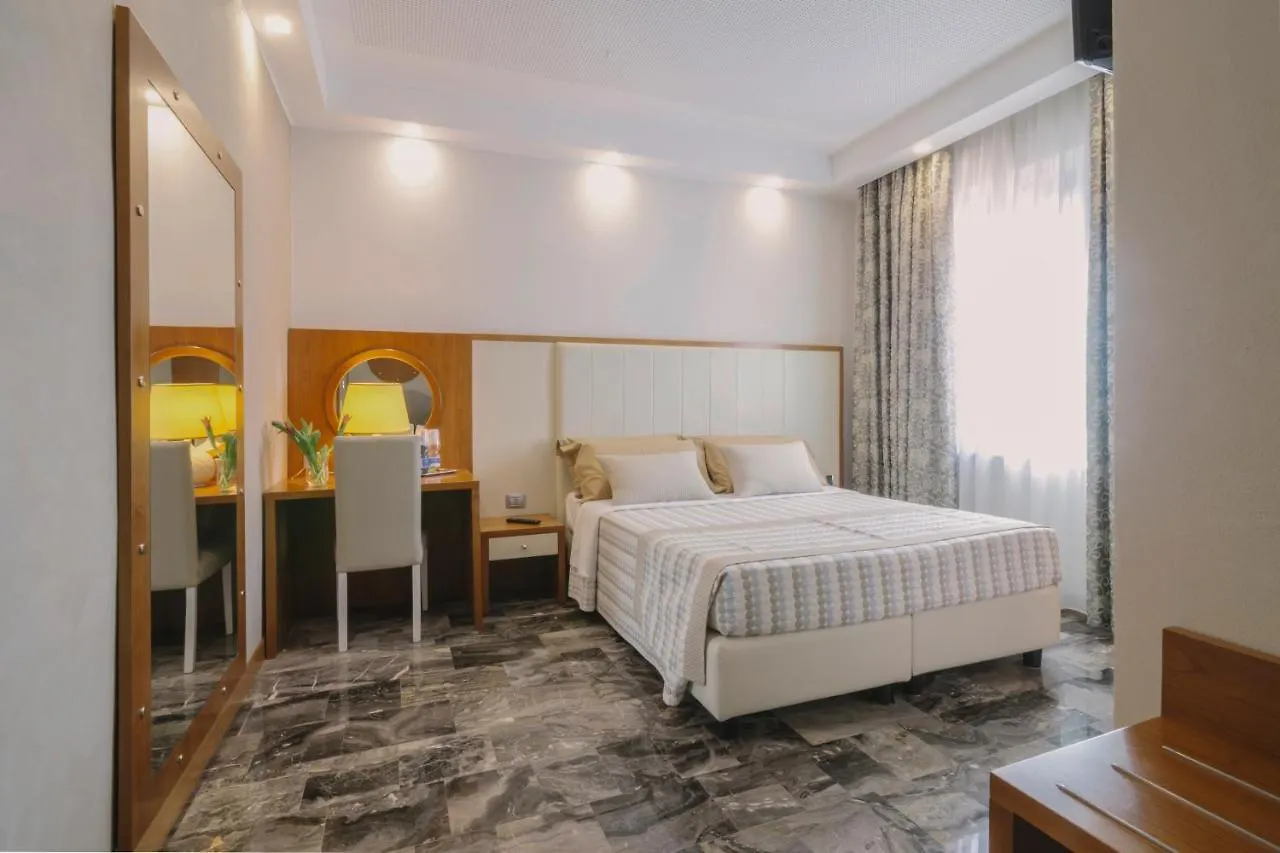 Piccolo Hotel Palosco 3*,